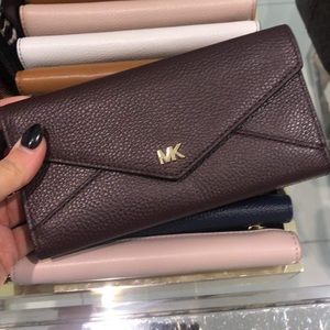 MK wallet
